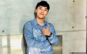 Kocaknya Seungri Ikut Nge-Dance 'Ddu-du Ddu-du' Bareng Black Pink