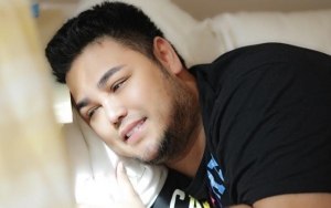 Makan Malam Bersama Wanita Cantik, Netter Pertanyakan Status Ivan Gunawan Dengan Miss Grand Thailand