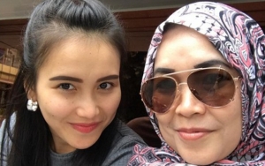 Ciduk Haters Yang Ganti Wajah Ayu Ting Ting Gambar Monyet, Umi Kalsum Disoraki Netizen