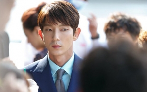Kerennya Lee Jun Ki Pamer Adegan Pertarungan di 'Lawless Lawyer'