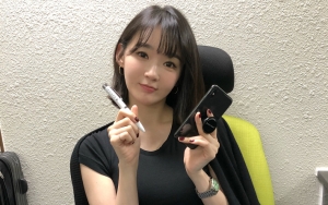 Pamer Body Seksi di Foto Ini, Kang Min Kyung Tuai Komentar Netter