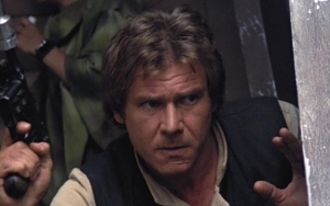 Resmi Dilelang, Pistol Asli Han Solo di 'Return of The Jedi' Ini Terjual dengan Harga Fantastis