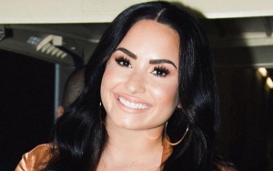Rayakan Bebas Kecanduan Alkohol, Demi Lovato Bikin Tato Baru