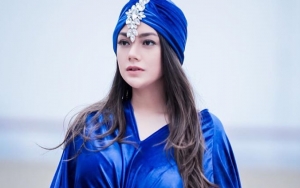 Sang Bayi Sudah Tumbuh Gigi, Celine Evangelista Rasakan Sakit Saat Menyusui