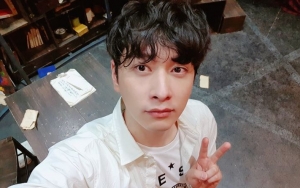 Ikut Bintangi 'Why, Secretary Kim?', Akting Kocak Chansung 2PM Banjir Pujian