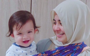 Berwajah Bule, Gantengnya Anak Risty Tagor dan Stuart Collin Curi Perhatian Netter