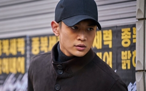 Perankan Tentara di 'Jin-Roh', Minho Bahas Proses Syuting Hingga Kenakan Kostum 40 Kg