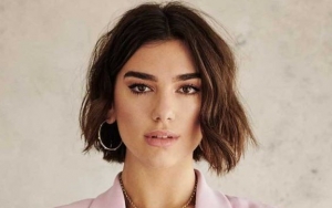 Alami Infeksi Telinga, Dua Lipa Batalkan Konser di Denver