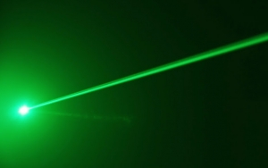 Waspada, Mata Anak 9 Tahun Ini Terancam Buta Karena Terbakar Sinar Laser