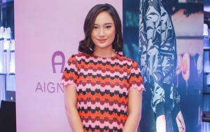 Cantik Berhias Swarovski, Sandal Tatjana Saphira Curi Perhatian Netter