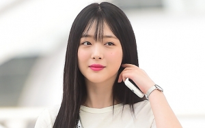 Bawa Tas Plastik dan Promosi di Bandara, Sulli Bikin Brand Kosmetik Ternama Kelihatan Murahan?