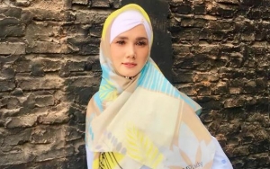 Biasa Dihujat, Gaya Cantik Elegan Mulan Jameela Bak Ratu Banjir Sanjungan Warganet