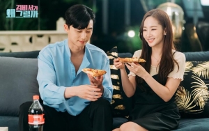Park Seo Joon - Park Min Young Dipuji Pasangan Sempurna 'Why, Secretary Kim?'
