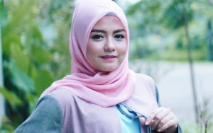 Tika T2 Bagikan Tulisan Menyentuh dari Papa Mertua, Netter Ikut Terharu