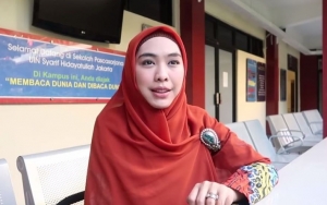 Nostalgia Foto Saat Masih Balita, Oki Setiana Dewi Disebut Mirip Putri Sulung