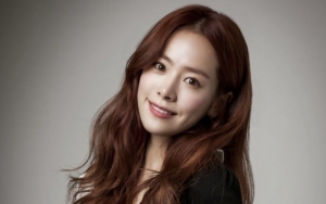 Hiatus 3 Tahun, Han Ji Min Ungkap Alasan Setuju Comeback Drama Bintangi 'Familiar Wife'