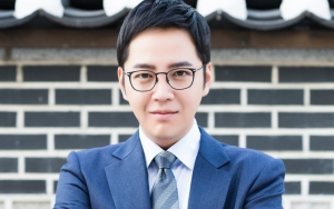 Rilis Tanggal Wamil, Jang Geun Suk Jadi Pekerja Publik Karena Gangguan Bipolar