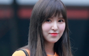 Usung Gaya Denim, Netter Kini Kagumi Bodi Ideal Wendy Red Velvet