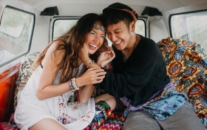 Nadine Chandrawinata Ungkap Alasan Menikah Dengan Dimas Anggara di Bhutan