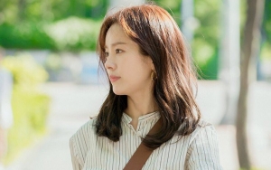 Cantiknya Han Ji Min Seolah Nantikan Kehadiran Ji Sung di Teaser 'Familiar Wife'