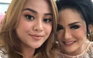 Miris ... Salah Sebut Usia Aurel Saat Beri Ucapan Ultah, Krisdayanti Dibully Netter