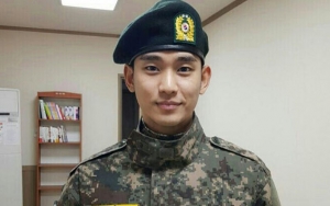 Gagah Bak Syuting Film, Visual Kim Soo Hyun Saat Jalani Wamil Dipuji Selangit