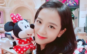 Kembali Pamer Wajah Cantik, Jisoo Black Pink Unggah Foto-Foto BTS iklan Lensa Kontak