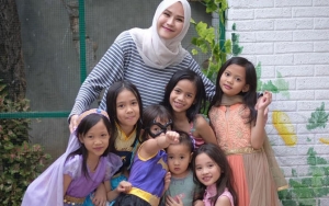Adakan Fashion Show, Gaya Putri Kedua Zaskia Adya Mecca Paling Curi Perhatian