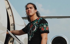 Gaya Bak CEO Pakai Setelan Jas, El Rumi Dipuji Mirip Morgan Oey