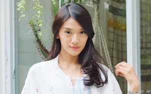 Pamer Rambut Berponi, Annisa Aziza Dipuji Cantik Mirip Boneka Barbie