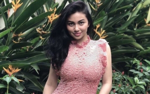 Ariel Tatum Beri Komentar di Unggahan Mantan, Belum Move On?