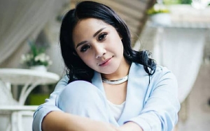 Mengejutkan, Begini Reaksi Nagita Slavina Usai Dicubit Hingga Ditarik-Tarik Fans