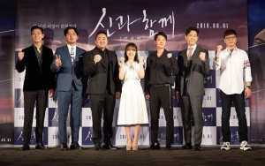 'Along with the Gods 2' Rilis Poster Karakter, Ha Jung Woo Cs Siap Promosi di Taiwan
