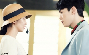 Bikin Tak Sabar, 'Time' Ungkap Foto Adegan Seohyun Berlutut di Hadapan Kim Jung Hyun