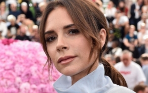 Peringati 10 Tahun Karier sebagai Desainer, Victoria Beckham Rilis Cokelat High-End