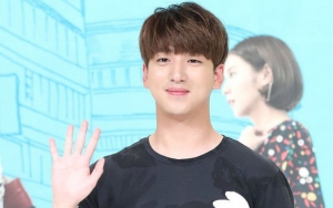 Gabung di Agensi Baru, Baro Minta Maaf ke Fans dan Member B1A4