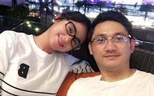 Dewi Persik Cemberut Jalani Hukuman Kalah Taruhan Piala Dunia, Ternyata Angga Wijaya Suruh Ini