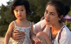 Putri Atiqah Hasiholan Tirukan Sebuah Kata, Netter Makin Dibuat Gemas 