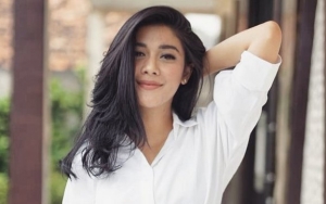 Naysila Mirdad Unggah Foto Syuting 'Orang Ketiga', Wajah Cantiknya Jadi Sorotan