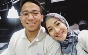 Selamat, Poppy Bunga Melahirkan Anak Kedua dan Umumkan Nama