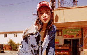 Seksi Pamer Pusar dan Paha, Intip Foto-Foto Cantik Joy di San Francisco Ini
