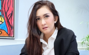 Diisukan Rujuk, Nafa Urbach Tegaskan Status Hubungannya dengan Zack Lee