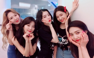 Ajak Fans Nostalgia Musim Panas Setahun Lalu, Red Velvet Unggah Foto-Foto Ini