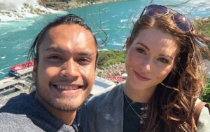 Randy Pangalila Ajak Foto Bareng, Reaksi Pacar Bule Justru Tak Terduga