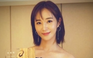 Minta Tanda Tangan, Fans Ini Dapat Perlakuan Manis dari Yuri SNSD