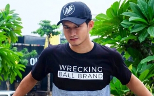 Tetap Jalankan Salat Meski Jatuh Sakit, Chand Kelvin Malah Tuai Pro-Kontra