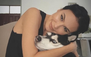 Cuek Dibully 'Setengah Telanjang', Sophia Latjuba Malah Pamer Pose Yoga 'Ngangkang' dan Body Goal