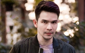 Foto Bareng Sang Buah Hati, Jonathan Frizzy Tanyakan Hal Ini