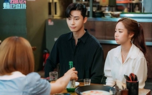 Romantisnya Park Seo Joon Lamar Park Min Young di 'Why, Secretary Kim?'