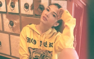 Andrea Dian Pamer Foto Bareng Mesut Ozil, Netter Malah Goda Cuma Editan